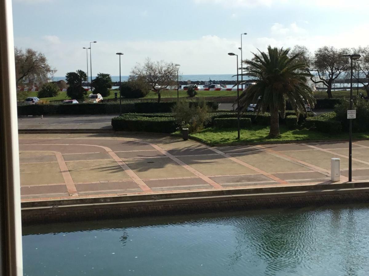 Studio Cabine A Sete Bord De Mer Apartment Bagian luar foto